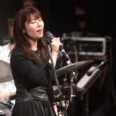 益子麻奈(vo,fl) <br>《CD発売記念ライブ》