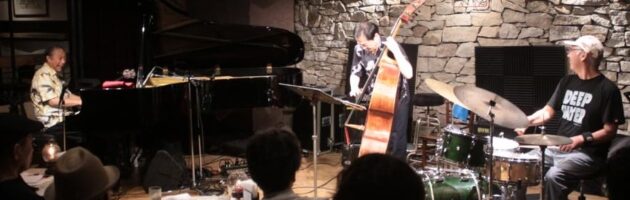 演奏するのが楽しくて仕方ない…そんな三人のステージに私も元気をもらった7月初日