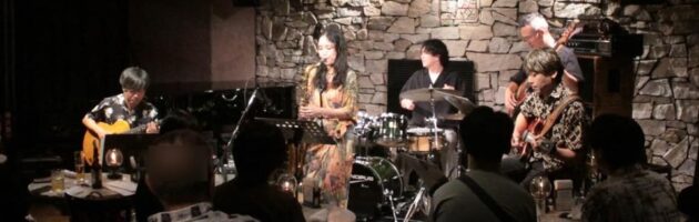 前回と違うメロディ楽器三本の珍しい編成で専用アレンジで楽しんだ気持ちいいジャズ