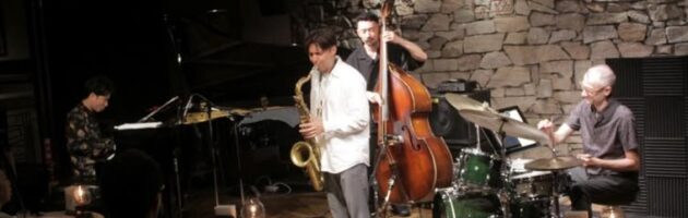 素晴しい音色で楽器がよく歌う演奏に心の和む気持ちいいステージ