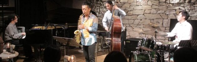 素晴らしい楽器の音色と素敵な演奏と粋なステージングを堪能した夜