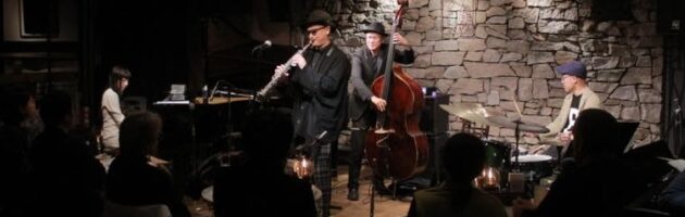 演奏曲コメントで楽しく盛り上がったことがうかがえるクリスマスの“イヴイヴ”