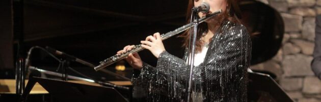 《酒井麻生代フルートクァルテット》