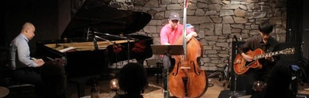私も一緒に楽しませてもらった映画やミュージカルのバラード曲集のステージ