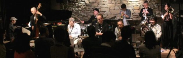 久しぶりに満席に賑わい皆さん張り切って演奏聴き応えある気持ちいいステージ