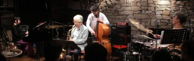 ソプラノサックスの心地いい音色はさすが大ベテランの味のある素晴らしい演奏