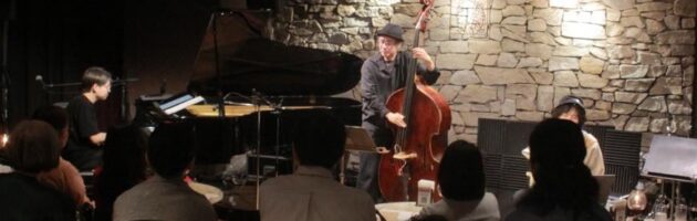 この先メジャーブレークが大いに期待できるジャズ界貴重な男性弾き語リスト