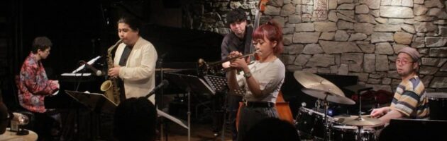 二管編成を活かしたメロディアスなセンスのいい選曲ステージを堪能