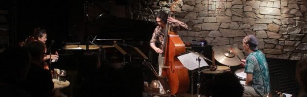 今回は可愛い息子さんと一緒に帰国 NY在住らしいスピード感ある素敵なオリジナル曲を堪能