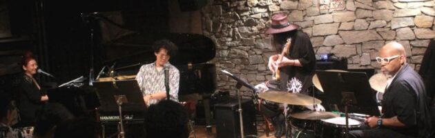 ジャズを核に幅広いジャンルの選曲でノリのいい楽しい週明けステージ