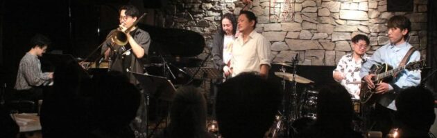 第二夜も土岐さんの曲と彼の世界をメインにトップメンバーらしい素晴らしい演奏